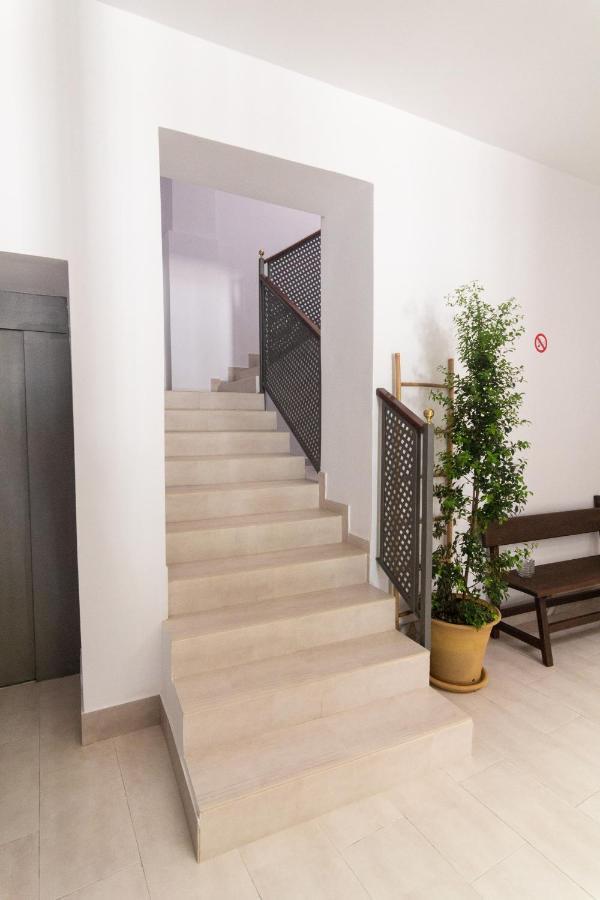 Apartamentos Turisticos Mamelon 헤레스 외부 사진