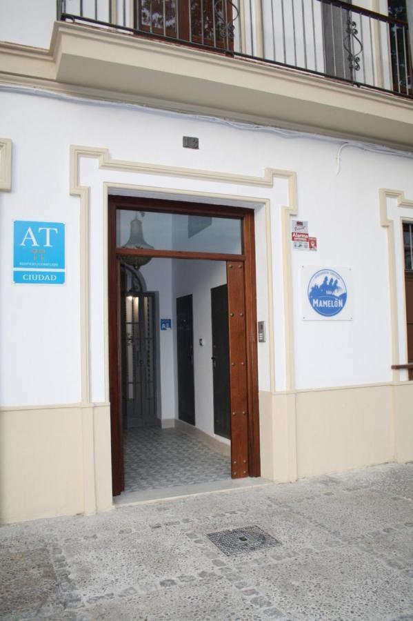 Apartamentos Turisticos Mamelon 헤레스 외부 사진