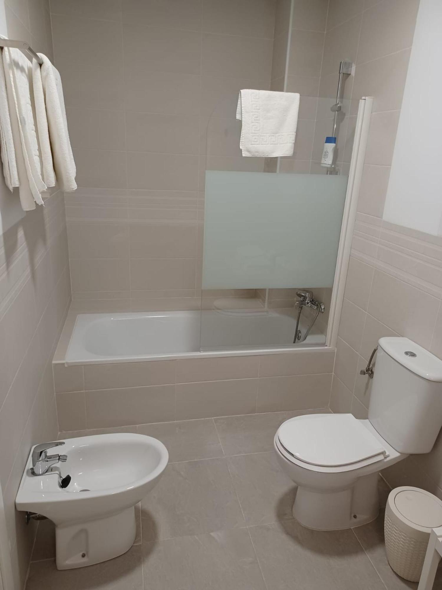 Apartamentos Turisticos Mamelon 헤레스 객실 사진